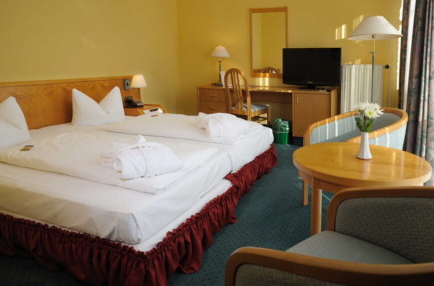 Doppelzimmer - Park Hotel Fasanerie Neustrelitz - Neustrelitz