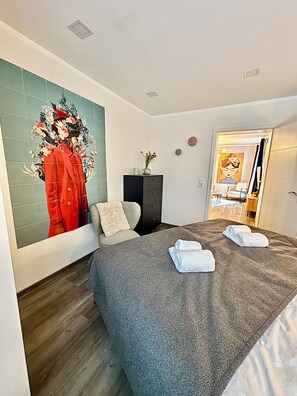 1 chambre, fer et planche à repasser, Wi-Fi, draps fournis