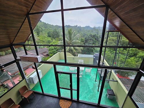 South Summer Villa 360