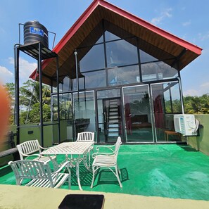 Front of property - South Summer Villa 360 (Welipenna)