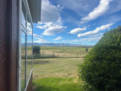 Lismore farm house.  4 bedroom farm house between ranfurly and naseby