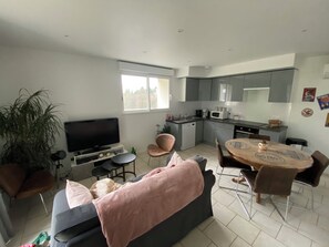 Televisor i reproductor de DVD 