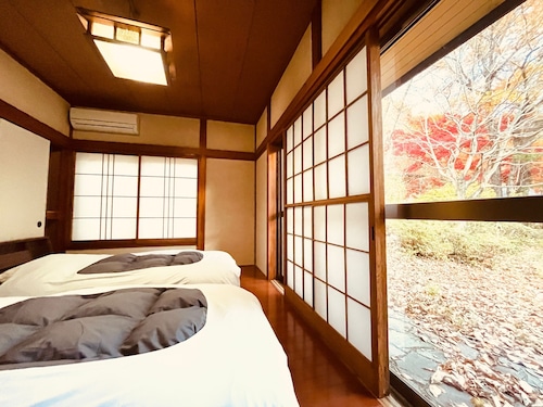 Kaederesort Kinugawaonsen