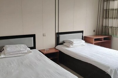 Shenghui Express Hotel