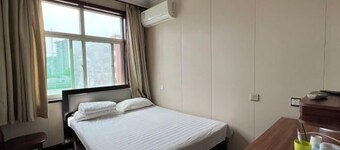 Shenghui Express Hotel