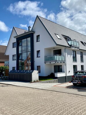Exterior - Apartment 'Mühlentrift 32, 6' with Balcony and Wi-Fi (Cuxhaven)