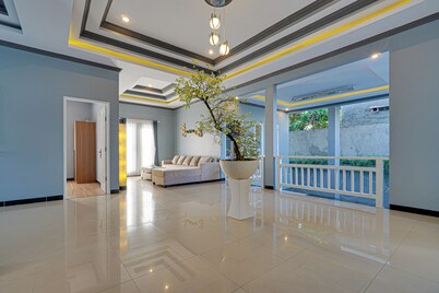 Villa Master Residance