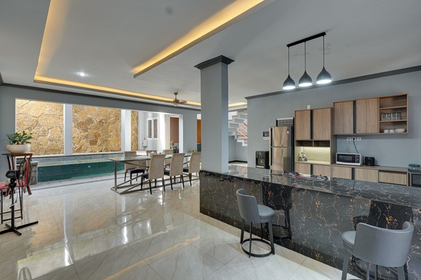 Villa, Patio, Pool View | Private kitchen | Dining table