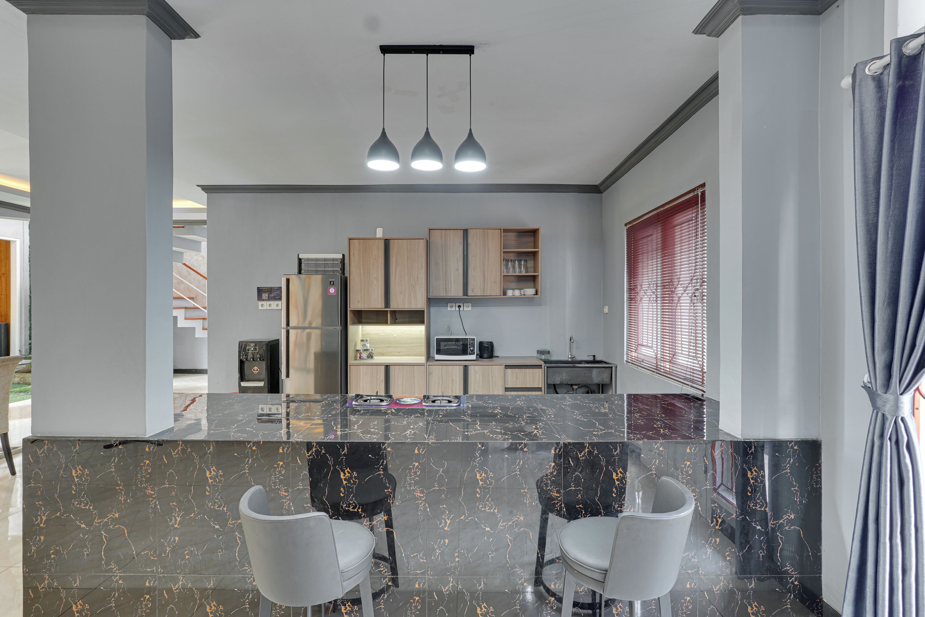 Villa - uteplats - utsikt mot poolen | Eget kök | Matbord