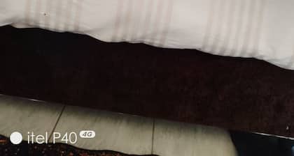 0688429688 Charming 1 bed room with privatebathroom, WiFi in peaceful Mahikeng