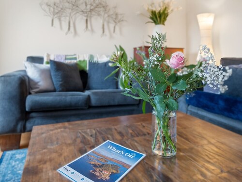 The Courtyard Escape Homely Haven in Clifden