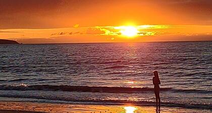 Sellicks Beach Getaway - Cosy 3 bedroom home, 1 street back from beach. Sleeps 8