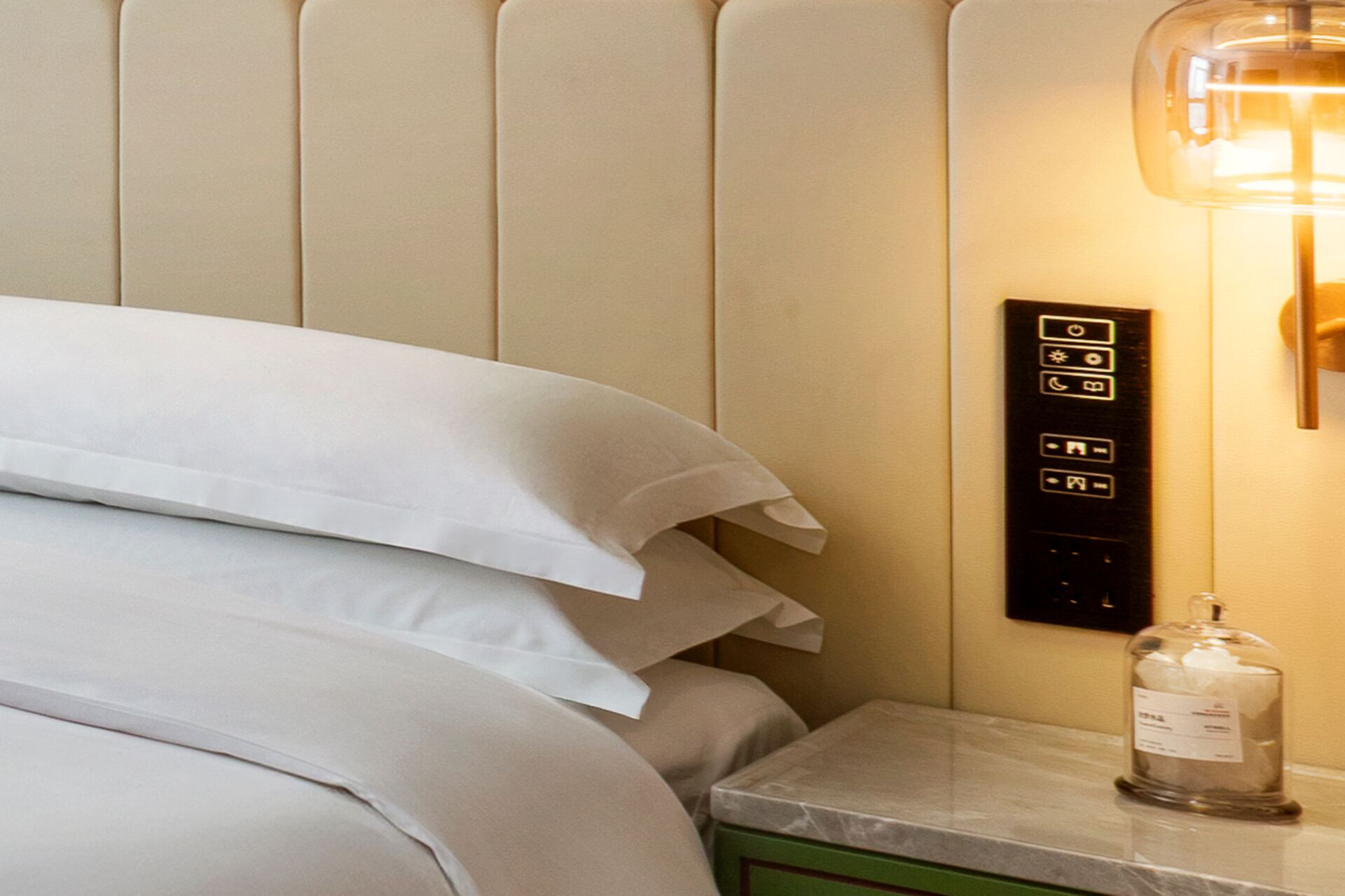 Habitació estàndard | Roba de llit d'alta qualitat, cobrellits, minibar i escriptori 