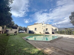 Pool - VILLA 8/10 PERSONS (alata)