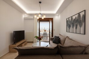 Apartment | Living room - 2-bedroom Apartment in Nea Magnisia (Rethymno)