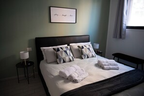 2 間睡房、熨斗/熨衫板、免費 Wi-Fi、床單