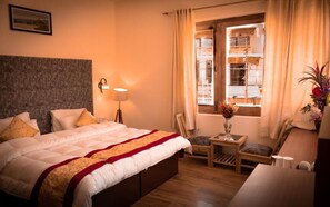 Dobbelt- eller tomannsrom – deluxe | Wi-fi (inkludert)