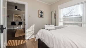 Unclassified image, 5 of 11, button - Your Extended Stay Haven in Kansas City (Kansas City)