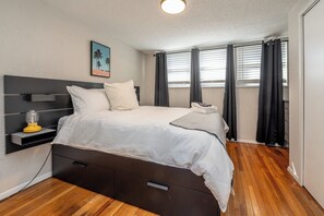 Strykejern/-brett, wi-fi (inkludert) og sengetøy