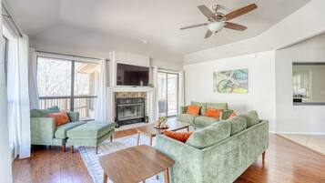 TV, fireplace, offices