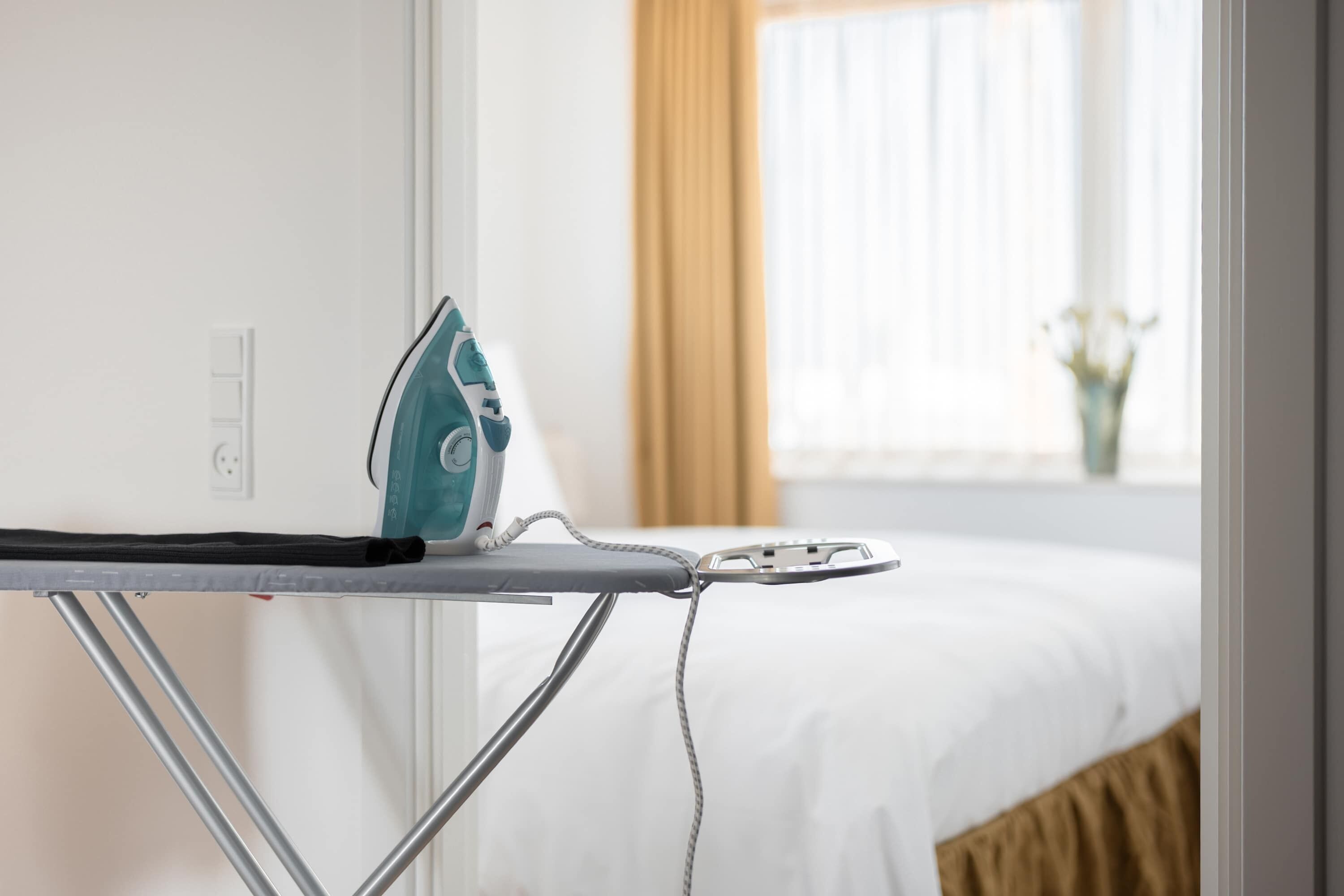 2 bedrooms, iron/ironing board, travel cot, WiFi