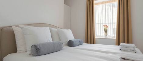 2 chambres, fer et planche à repasser, lit parapluie, Wi-Fi