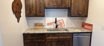 2 King Bed OSU Rental House