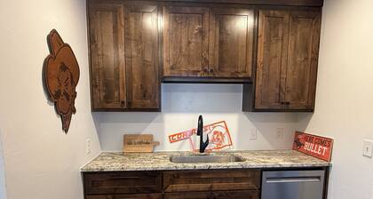 2 King Bed OSU Rental House