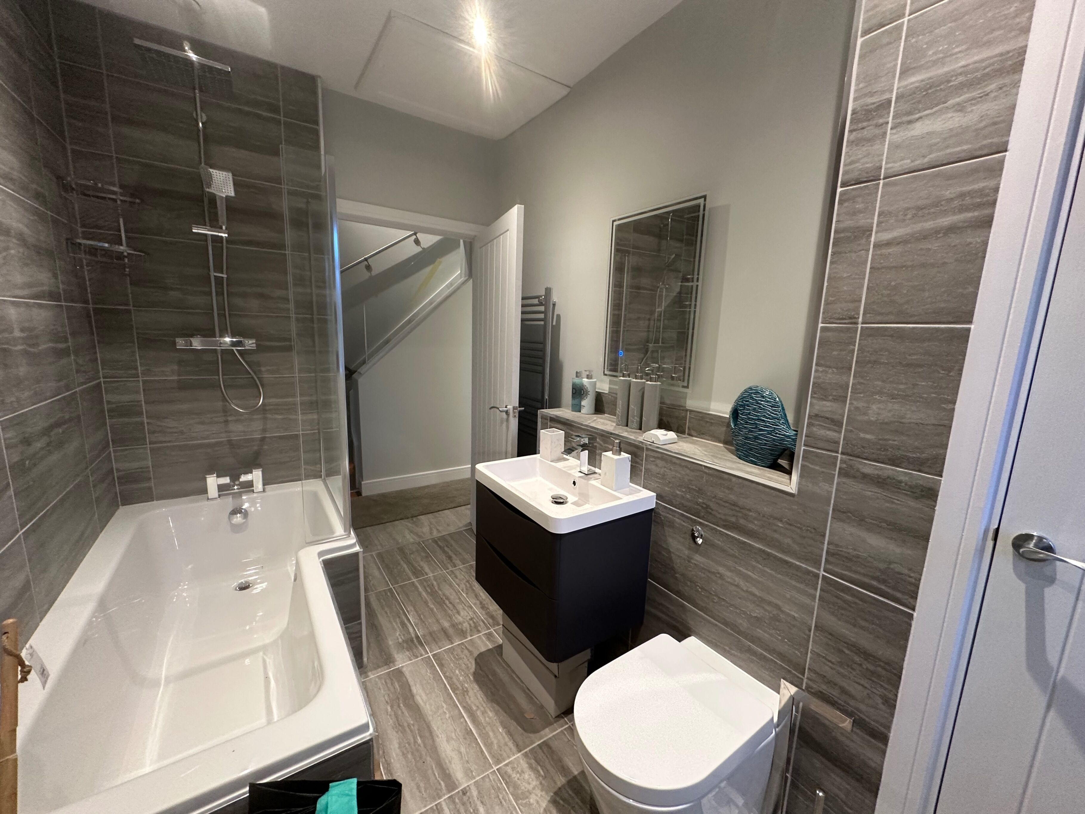 House | Bathroom