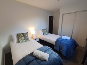 1 bedroom, iron/ironing board, travel cot, WiFi