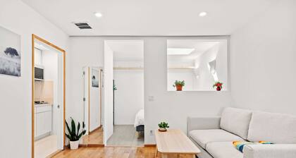 Scenic Retreat with Deck & Stunning Views in LA