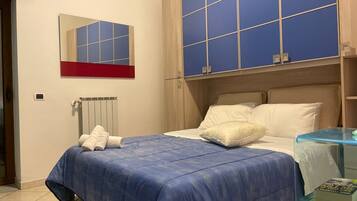 3 chambres, coffres-forts dans les chambres, bureau