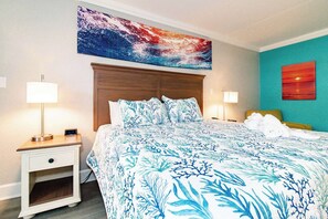 1 bedroom, WiFi, bed sheets - Tropical Suite at Oceanfront Resort w Lazy River (Myrtle Beach)
