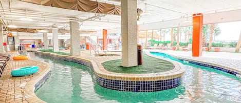 Piscine intérieure