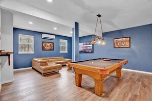 Imagen sin descripción, 5 de 56, botón