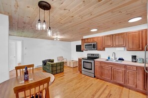 Fridge, coffee/tea maker, cookware/dishes/utensils