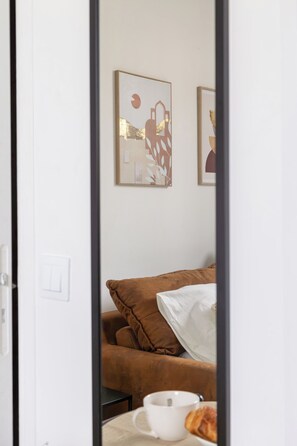 Interior - Appartement cosy proche de Paris - Wifi - Free Parking - Tv (Asnières-sur-Seine)