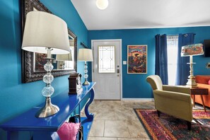 Unclassified image, 5 of 73, button - 5 O'Clock Somewhere - Hot Tub & Heated Pool (Fredericksburg)