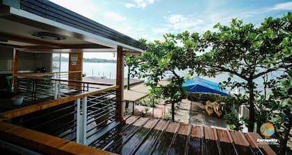 Isla Enriqueta - Private Beach Resort