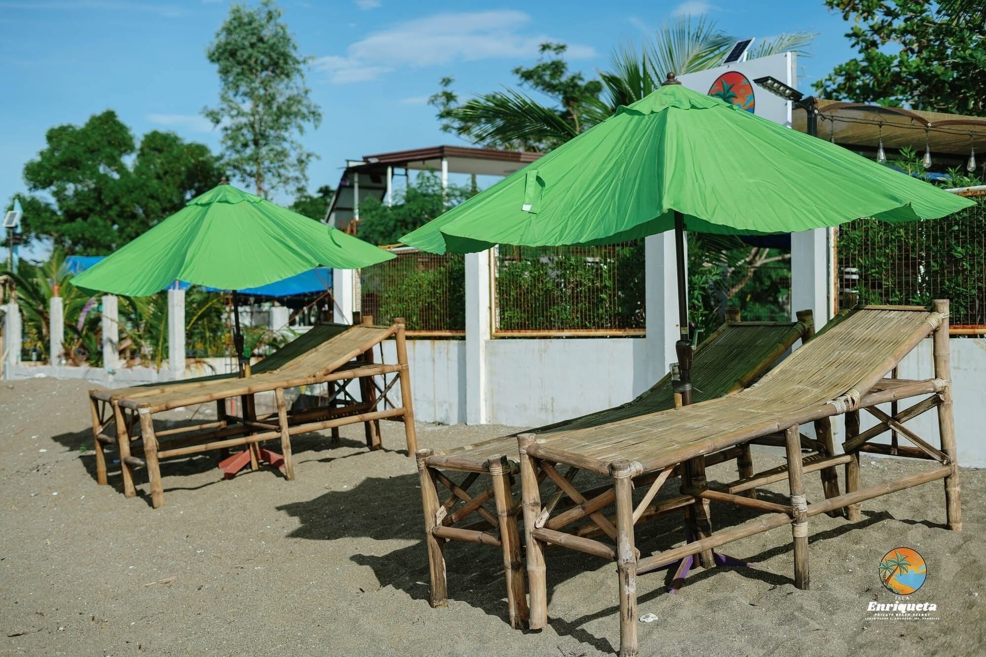 Sundeck