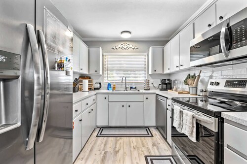 A Space aWAVE – A Relaxing Coastal Getaway