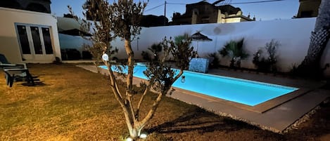 Piscine extérieure, piscine chauffée