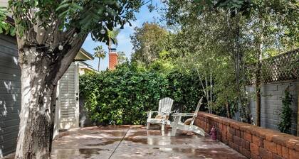 Inviting 3BR Steps to Dining & Attractions
