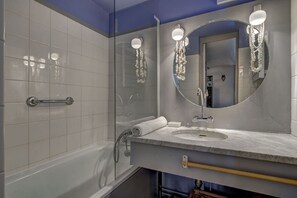 Hair dryer, towels