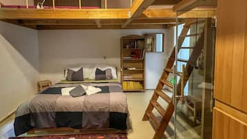 2 Schlafzimmer, Reisekinderbett, kostenloses WLAN