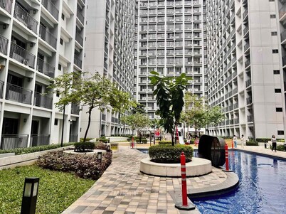 MOA Aseana Central Prime Accommodations