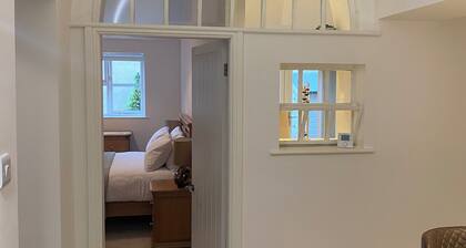 Fabulous unique accommodation within walking distance of Nantwich town centre