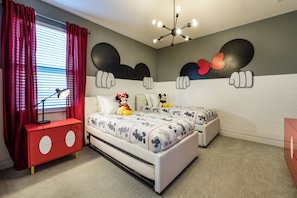 8 habitaciones, tabla de planchar con plancha y wifi gratis 