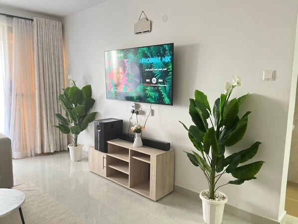 Interior - Stylish 2BR all-ensuite apartment in Garden Estate, Nairobi. Book now! (Nairobi)