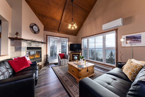 SPA & Mountain View | Condo Lapaix-Ski